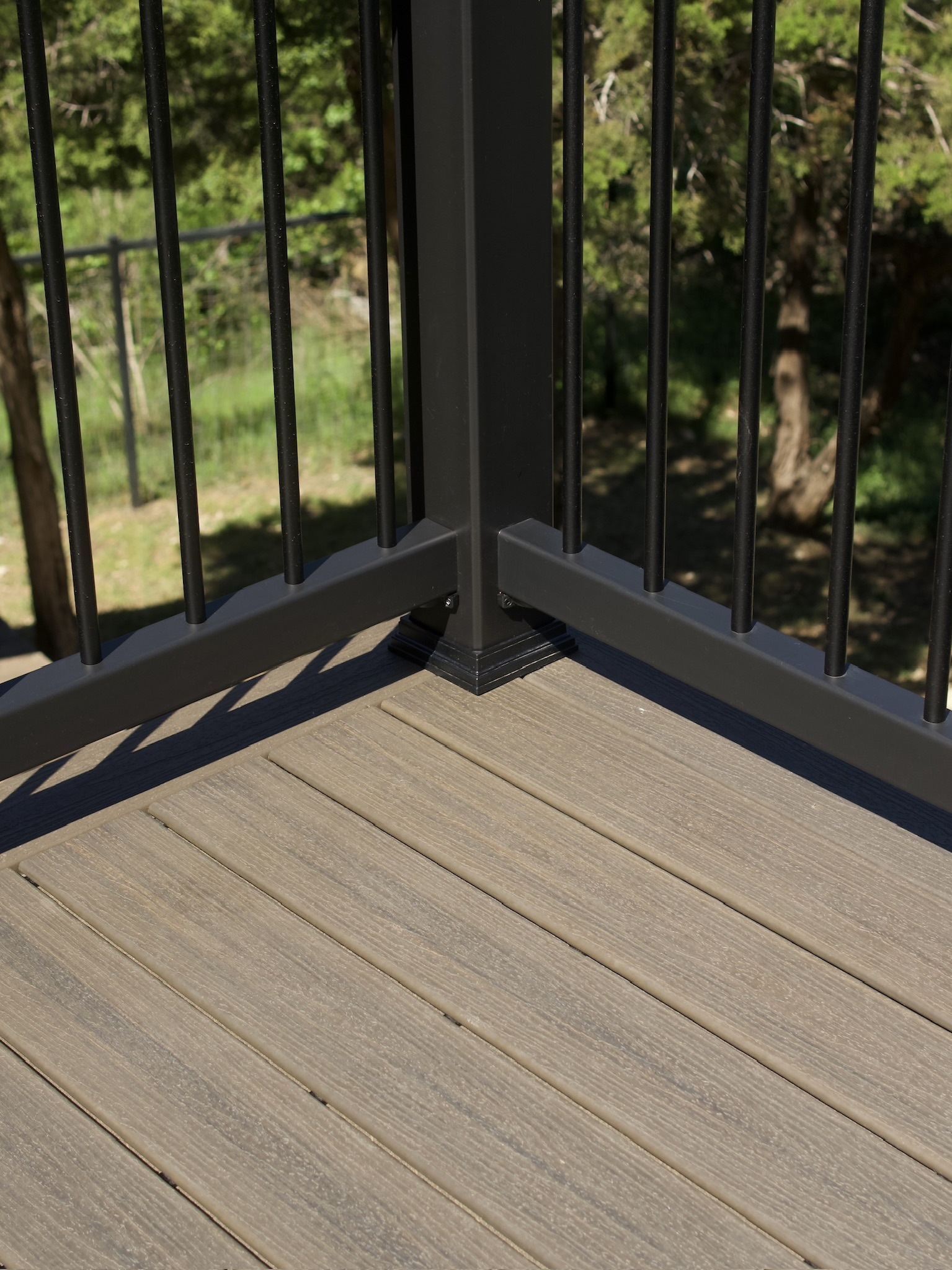 Residential deck builder serving North San Antonio neighborhoods